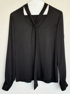 Elie Tahari Black Silk Blouse with Tie Neck. Small